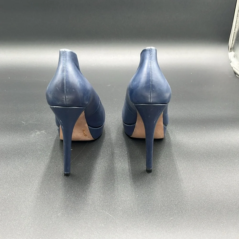 Pour La Victoire elegant pointed